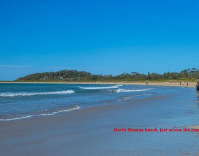 Beach and Views in Broulee