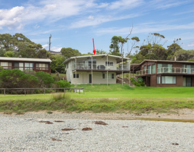 ‘Strathnaver’ on Garden Bay