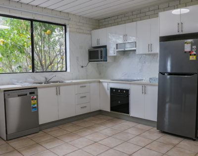 Perfect Surf Beach Holiday Haven