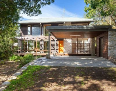 Pipi’s Beach House Guerilla Bay